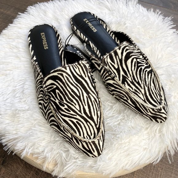 NWT EXPRESS Zebra Print Loafers Size 8 - Picture 1 of 7